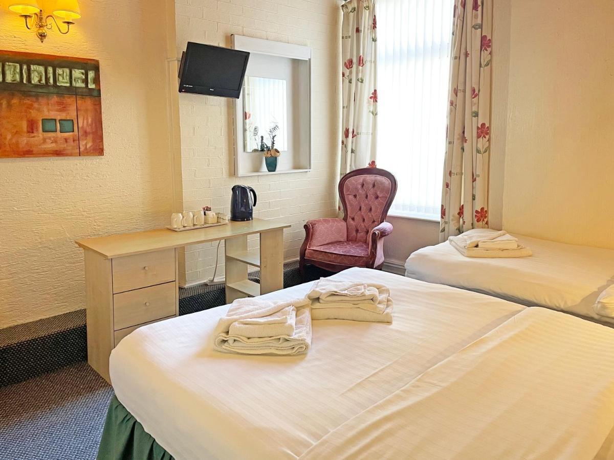 Balin Helmshore Hotel Blackpool Exteriör bild